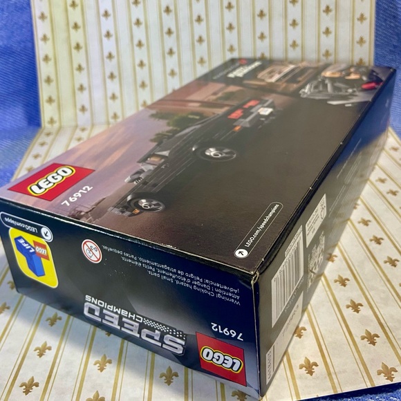 LEGO Speed Champions Dodge Charger R/T in Black and Gray - Picture 3 of 4